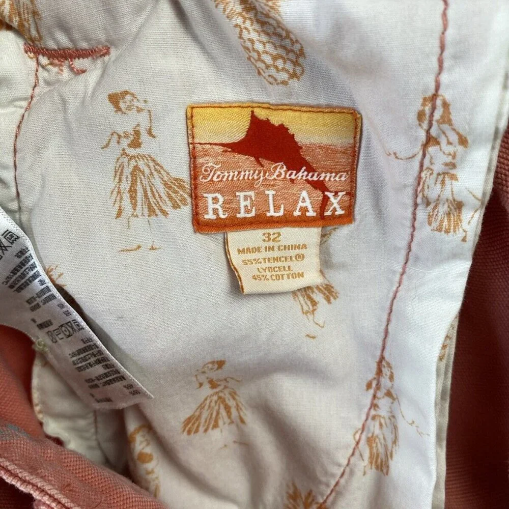 Tommy Bahama Cargo Shorts Men's Size 32 Belt Loops Relax Cotton Tencel Blend Red